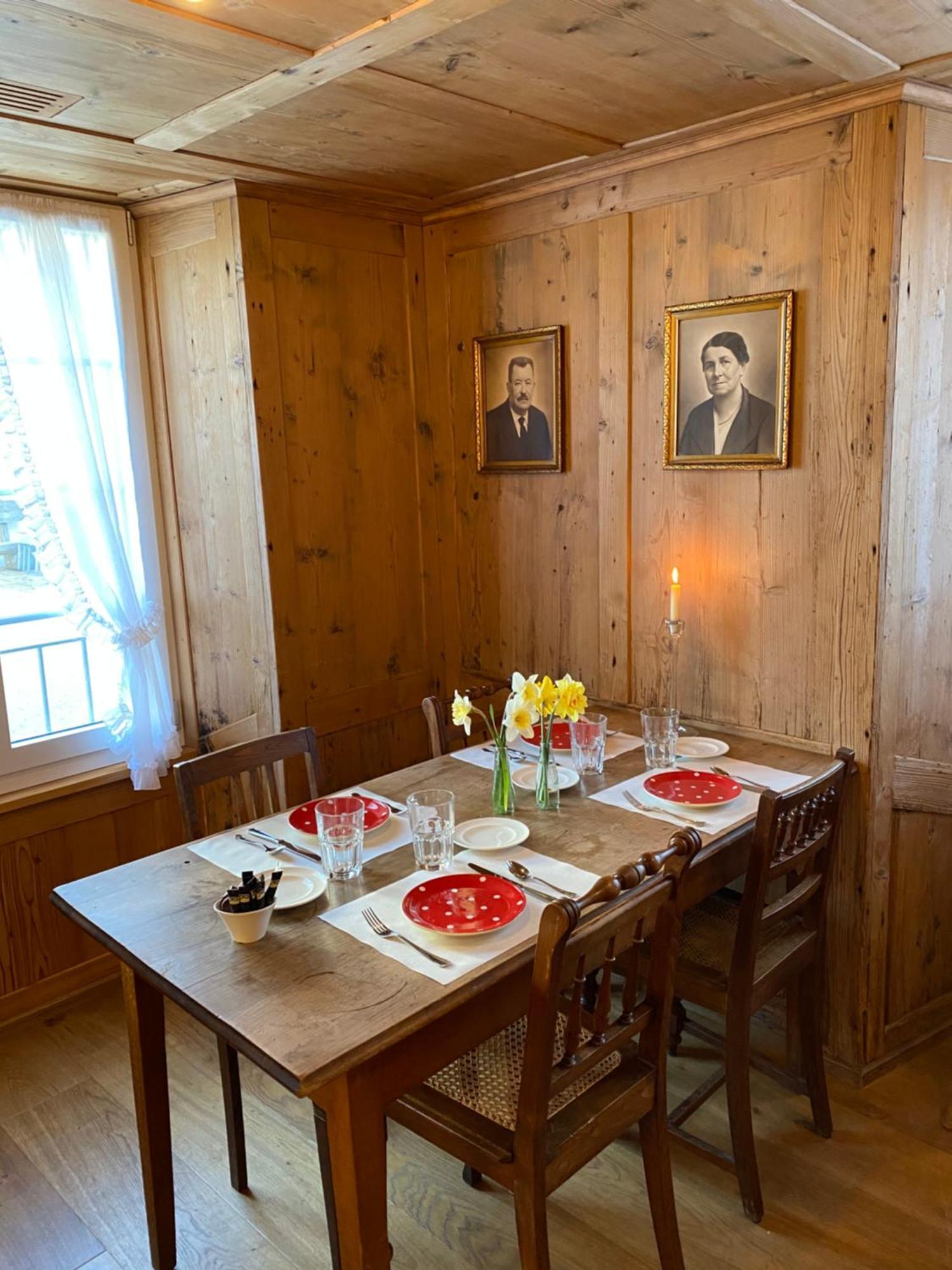 Gasthaus Zum Bauernhof Oberlunkhofen Buitenkant foto
